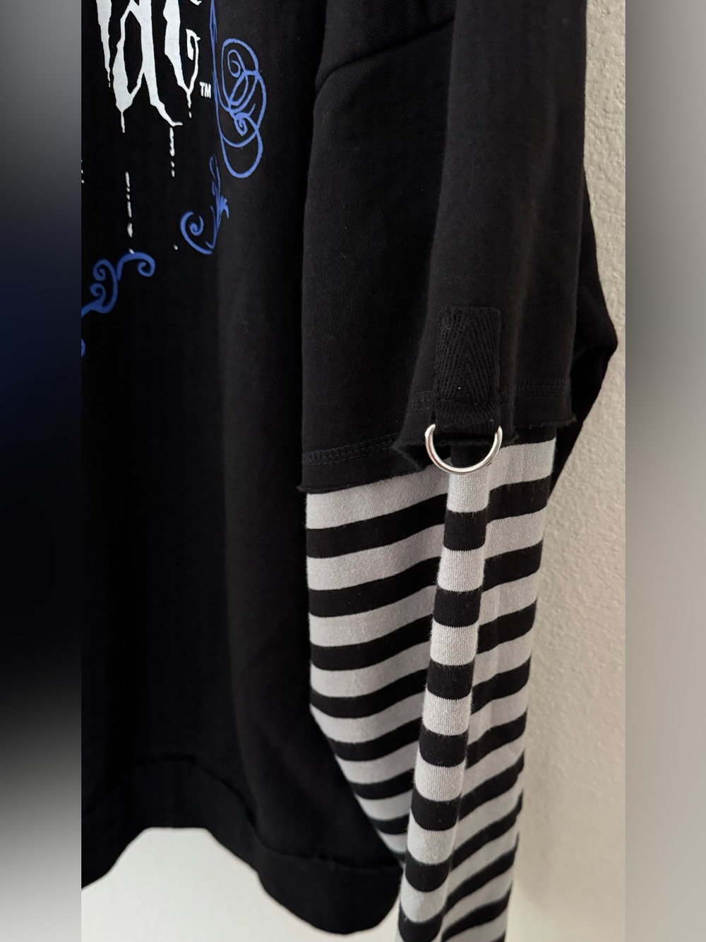 Hot Topic Corpse Bride Heart Stripes Girls Twofer Hoodie - Picture 7 of 8